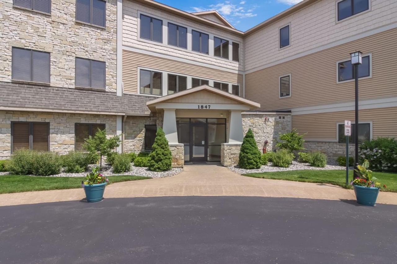 Sugar Beach Villa 1012 Luxury Waterfront Condo Traverse City Luaran gambar