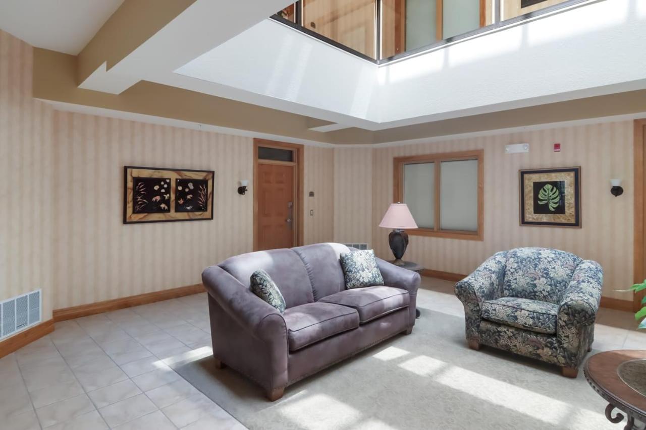 Sugar Beach Villa 1012 Luxury Waterfront Condo Traverse City Luaran gambar