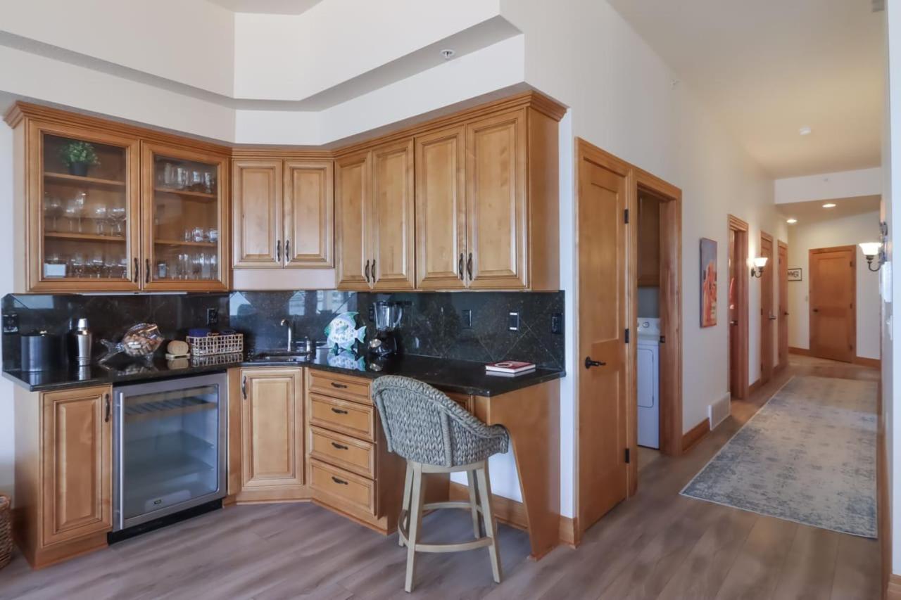 Sugar Beach Villa 1012 Luxury Waterfront Condo Traverse City Luaran gambar