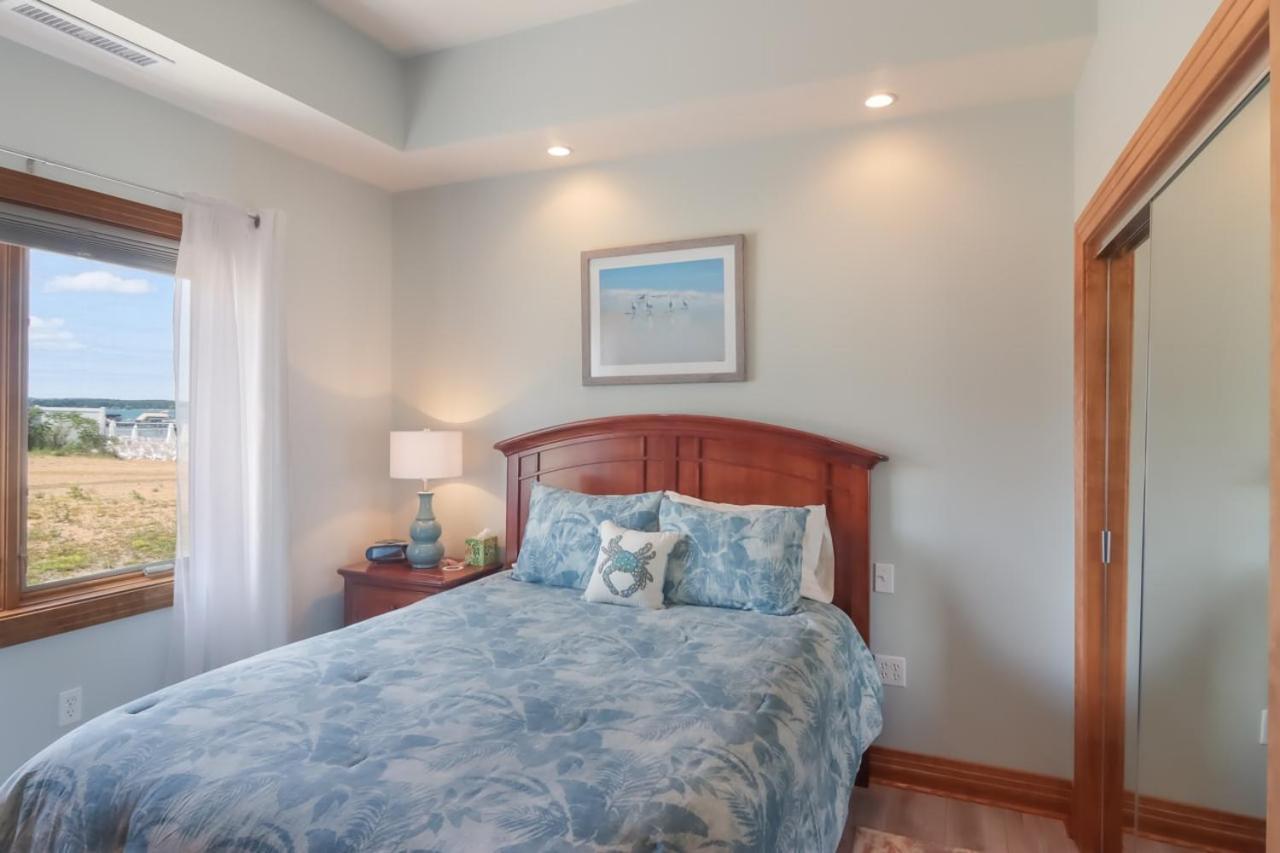 Sugar Beach Villa 1012 Luxury Waterfront Condo Traverse City Luaran gambar