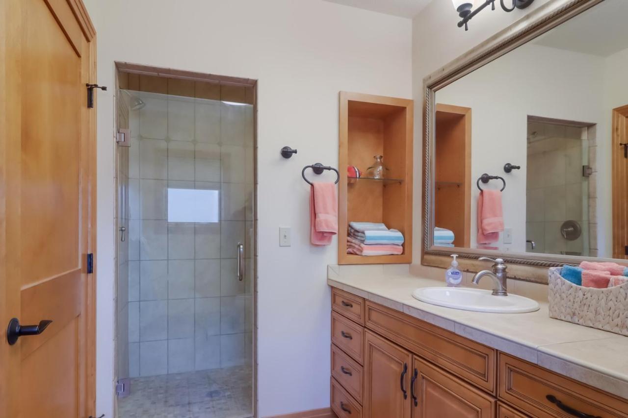 Sugar Beach Villa 1012 Luxury Waterfront Condo Traverse City Luaran gambar